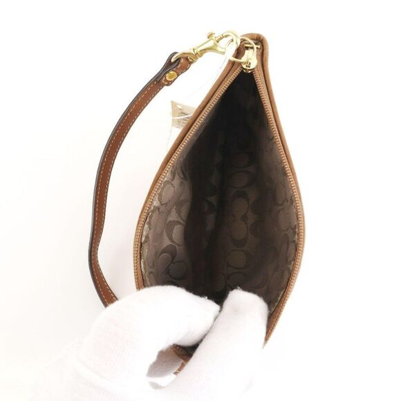 NWT Coach Suede Eyelet Large Phone Wristlet Pouch CAMEL - Picture 9 of 10